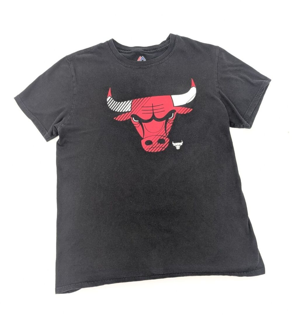 Chicago Bulls Vintage Majestic NBA Basketball Short Sleeve T-Shirt Size Medium